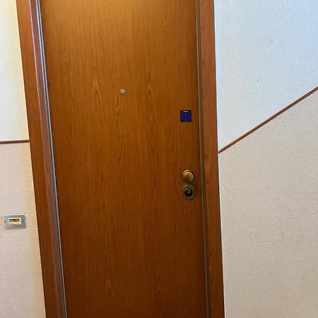 Orchidea Apartment Modena Bagian luar foto
