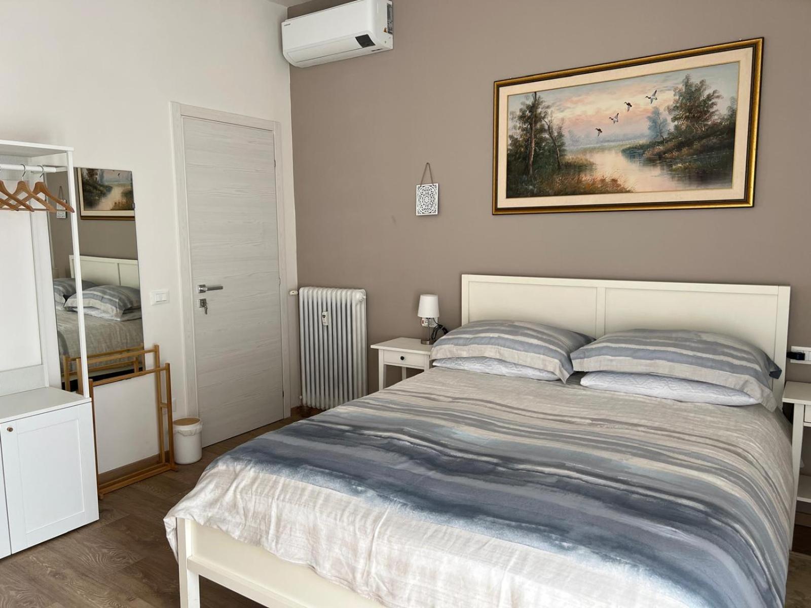 Orchidea Apartment Modena Bagian luar foto